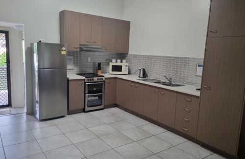 Bargara Apartment | See Street Apartments by Kacys