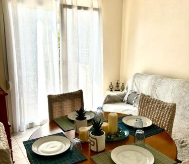 Nees Pagases Apartment | See view apartment