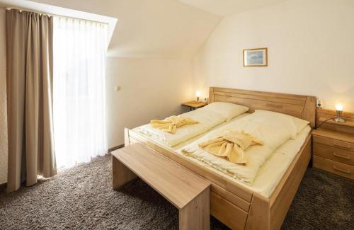 Scheid House | Seeblick genießen in schöner FeWo am Edersee