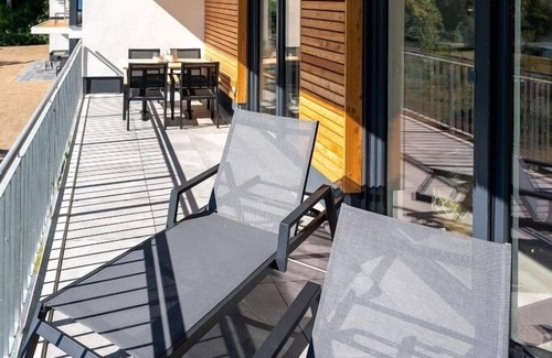 Schwerin Apartment | Seeblick mit Stilvoller Einrichtung