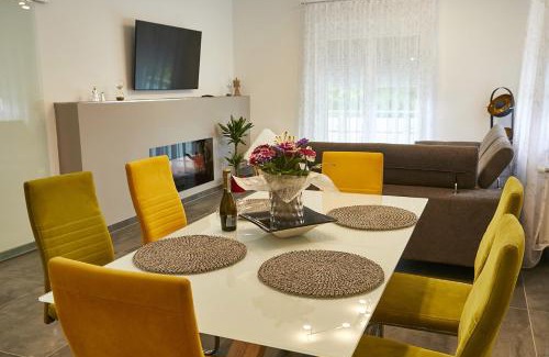 Augsdorf Apartment | Seeblick Susanne