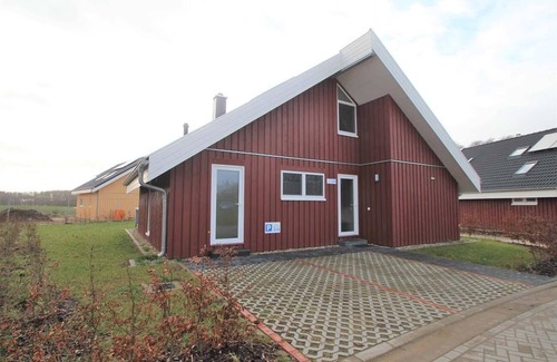Mirow House | Seeschwalbe Classic 314 - Großzügiges Ferienhaus mit Eigener Sauna und Whirlpool