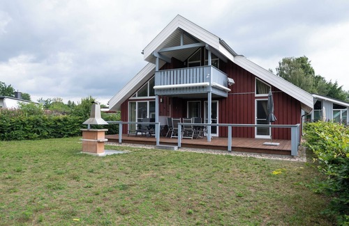 Mirow House | Seeschwalbe Classic 322 - Großzügiges Ferienhaus mit Eigener Sauna und Whirlpool