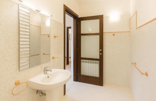 Salemi Apartment | SEGESTA - New Nouveau Bedding