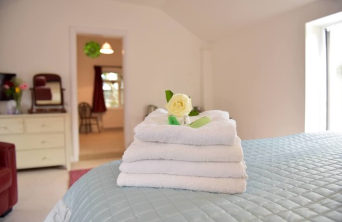 Hammerpot Bed & Breakfast | Selden Farm B&B