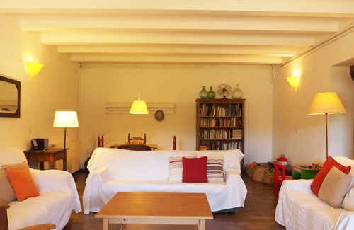 Torroella de Montgri Cottage | Self catering Can Brancós for 15 people