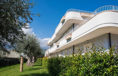 Fondachello Apartment | Self Catering Apartment at only 350m from the Beach!