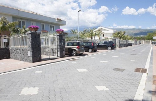 Fondachello Apartment | Self Catering Apartment at only 350m from the Beach!