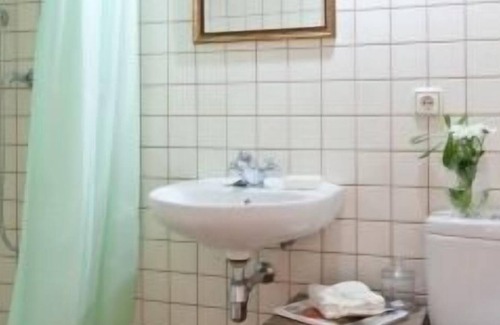Sant Pau dʼOrdal Cottage | Self catering Cal Masana for 8 people