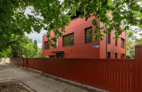 Kesklinn Apartment | Self-check-in 3 bedroom apartment with sauna and balconies