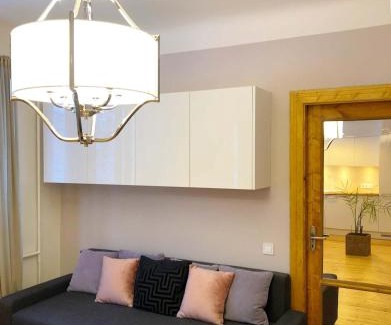 Zasulauks Apartment | Self check-in spacious apartment in a quiet area