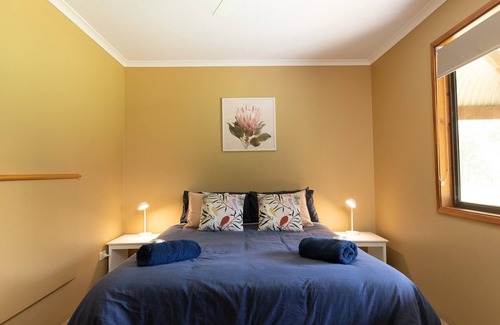 North Rothbury Cottage | Self contained country cottage set on 40 acres