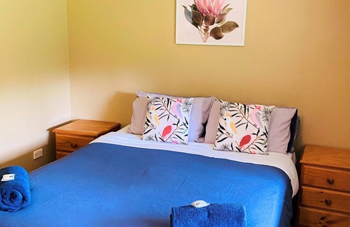 North Rothbury Cottage | Self contained country cottage set on 40 acres