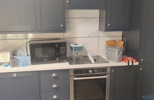 George Green Apartment | Self Contained Luxury Studio Apartment Close to Windsor Eton Heathrow Legoland