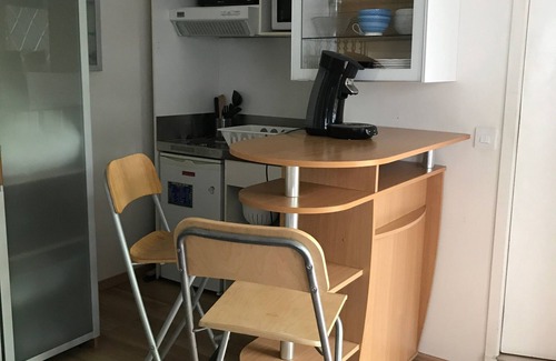 Meudon Apartment | Self-contained studio in Sèvres close to Paris