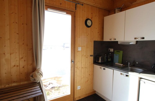 Chamrousse Ski Chalet | Semi-detached chalet for 8 pers. 4 beds with terrace in Chamrousse, pets allowed