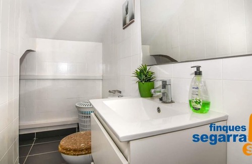 El Roc de Sant Gaieta House | Semi-detached house with private pool, 10 minutes from Roc de St. Gaietà