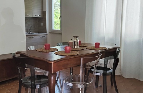 Massa House | Semi-detached house with garden for families, between the sea and the Apuan Alps