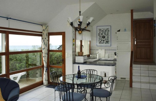 Plouhinec House | Semi-detached house with sea views, Plouhinec