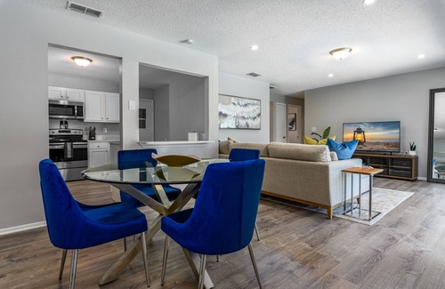 Seminole House | Seminole Beauty - Modern Chic