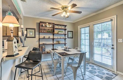 Seminole House | Seminole Townhome Easy Access to Beaches!