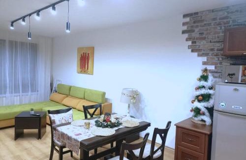 Samokov Apartment | Semiramida gardens Apartment 23