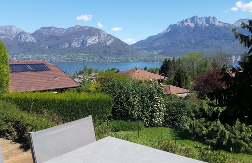 Sevrier Apartment | Semnoz Apartment - Lake view in Sévrier
