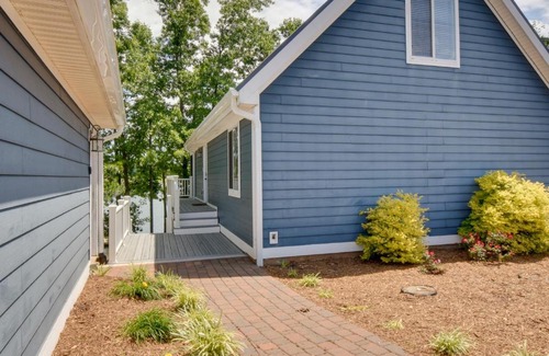 Seneca House | Seneca Lakefront Vacation Rental with Boat Dock!