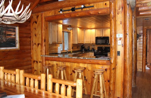 Germfask Cabin | Seney Cabin with hot tub