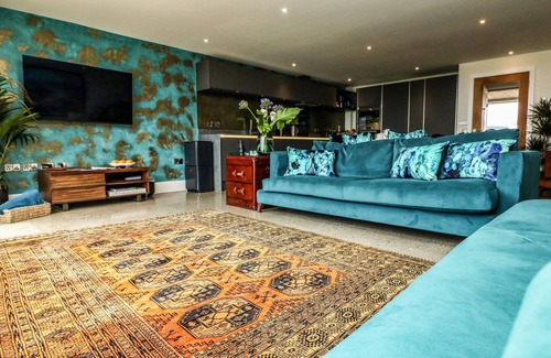 Penzance House | SENNEN SKIES, pet friendly, luxury holiday cottage in Sennen