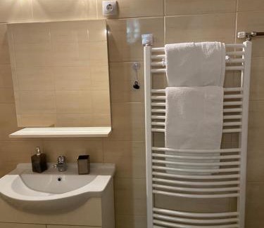 Miskolc House | SenoRita