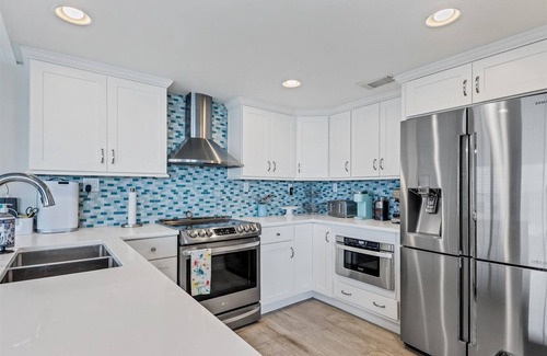 Palm Island House | Sensational 3 bedroom home on the beach!