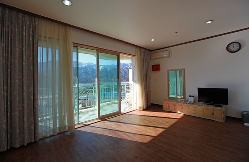 Sokcho Apartment | Seorak Pine Resort