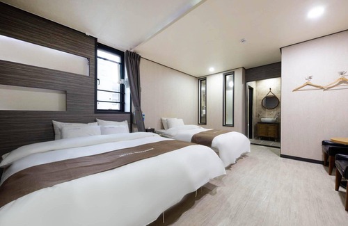 Seosan Hotel | Seosan November