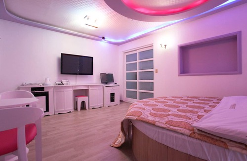 Seosan Hotel | Seosan White House