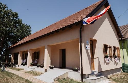Gorjani Bed & Breakfast | Seoski turizam Jagodić