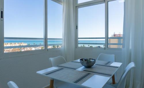 Guadalmar Apartment | Septimo Cielo Vistas al Mar Guadalmar
