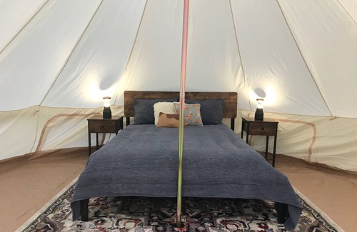 Three Rivers RV Rental | Sequoia Dawn