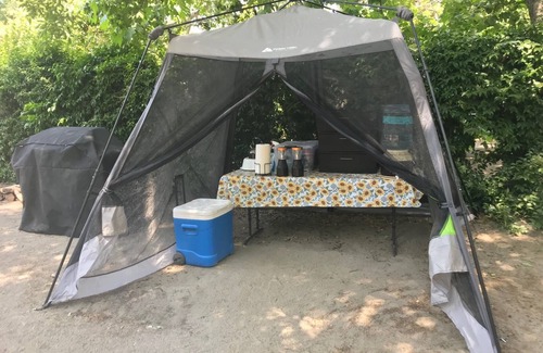 Three Rivers RV Rental | Sequoia Jewel -16 Foot Bell Tent with double beds. 4.5 to Sequoia National Park.