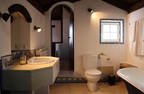 Monserrate Other | Sequoias Country House With Pool & Private Forest