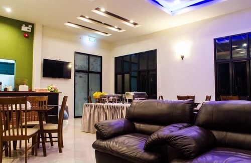 Hat Yai Hotel | Seree Grand Resort