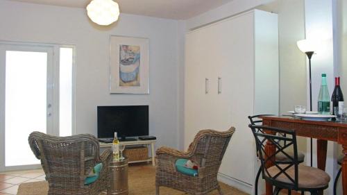 Ocean Park Apartment | Serena Baja
