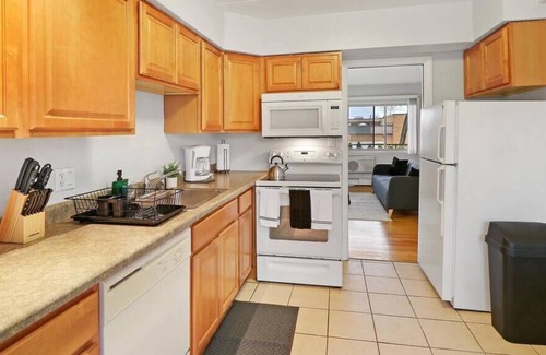 Arlington Heights Apartment | Serene 1BR Apt in Peaceful Community
