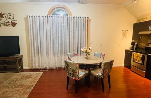 Carmel Apartment | Serene 2-bedroom spacious apartment