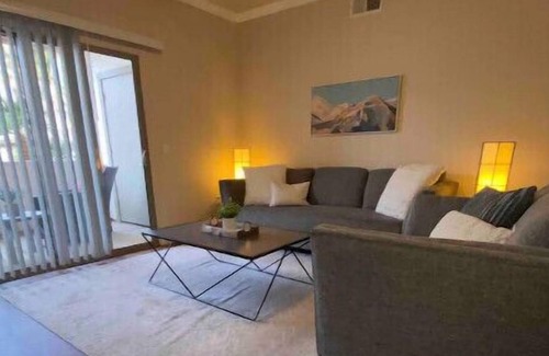 Surprise Apartment | Serene 2bd/2bath with pool & gym access
