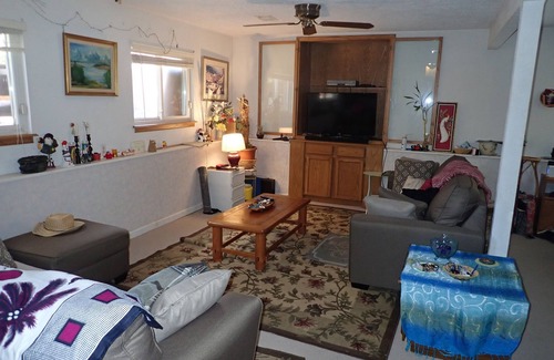 Lamar Heights Area House | Serene 3-bedroom house with WiFi in Arvada