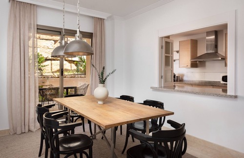 New Golden Mile Apartment | Serene 3-Bedroom with Sea and Sunset Views