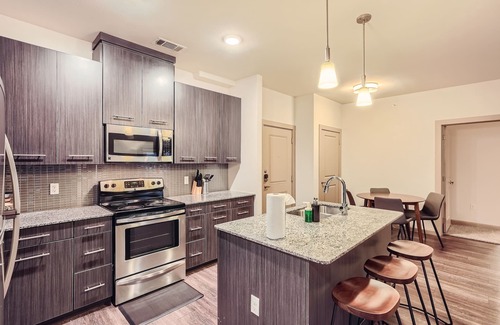 Leander Apartment | Serene 3B Getaway | Pool, Gym, Parking, Pet Wash
