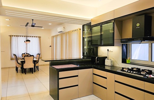 Alto de Porvorim House | Serene 4 Bedroom Private Villa with Pvt-parking and lawns Hosted by- TGH
