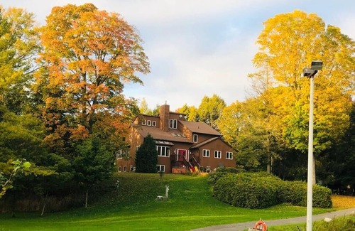 Clarington Cottage | Serene 5BR Cottage with Hot Tub, Pool Table, and lake